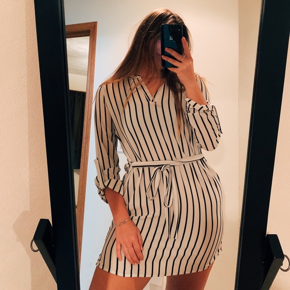 Forever 21 Dresses & Skirts - Dress